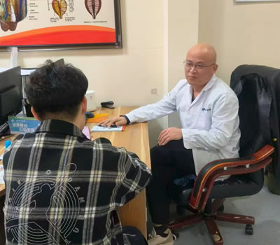 来宾市|男科医师高朋磊：守护男性健康，专业男科诊疗